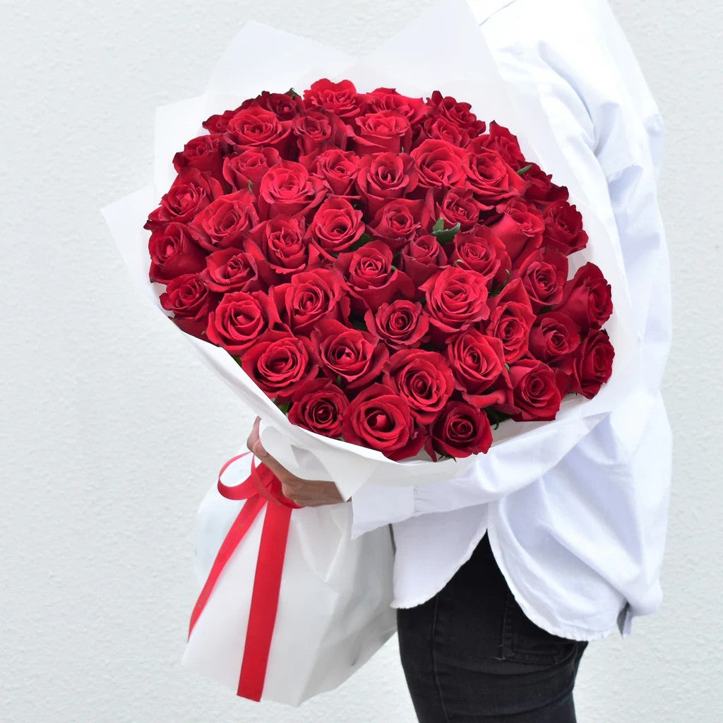 100 Red Roses Bouquet