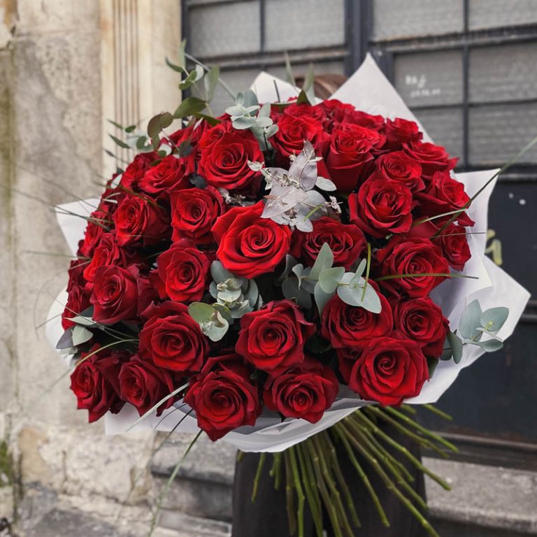 Scarlet Elegance Bouquet