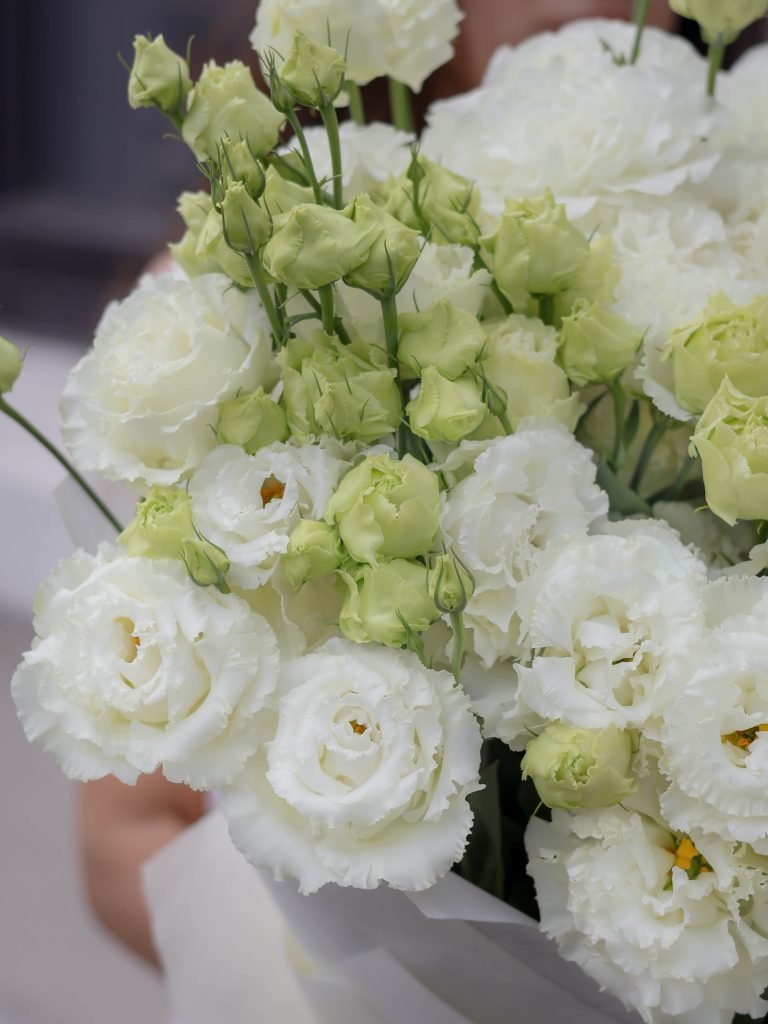 White Whisper Bouquet