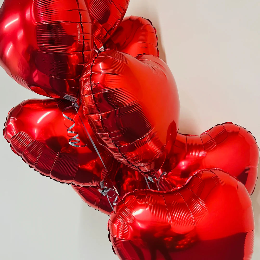Set of 4 Red Foil Heart Balloons (Helium-Filled)